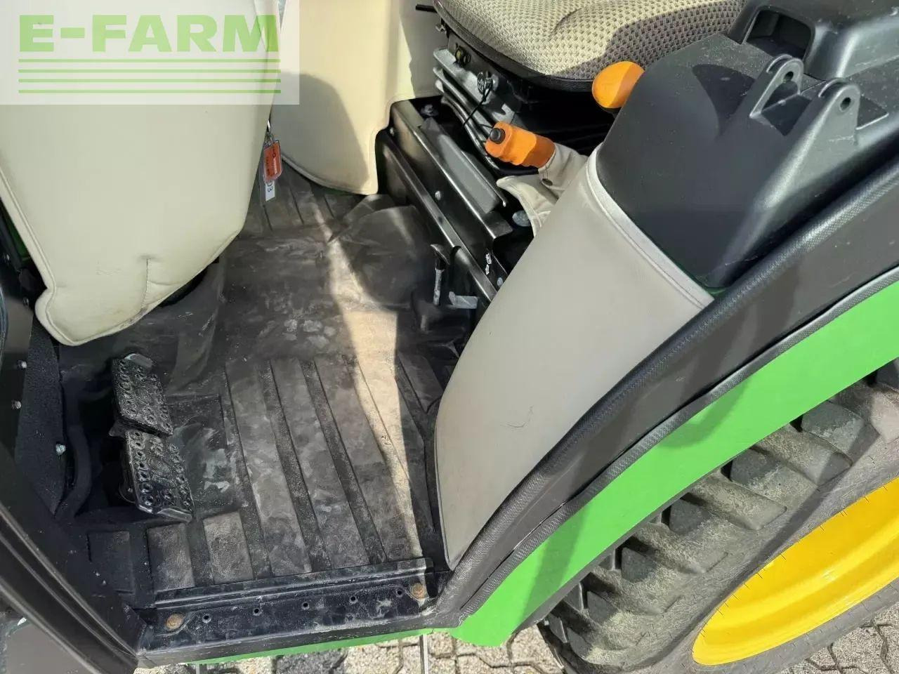 John Deere 2038r - Tractor: foto 3 John Deere 2038r - Tractor: foto 3