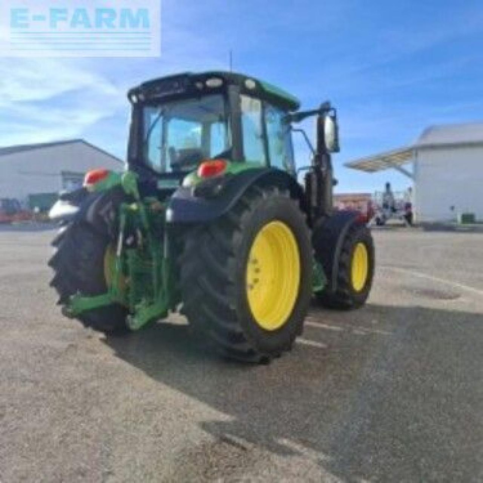 John Deere 6090m - Tractor: foto 3 John Deere 6090m - Tractor: foto 3
