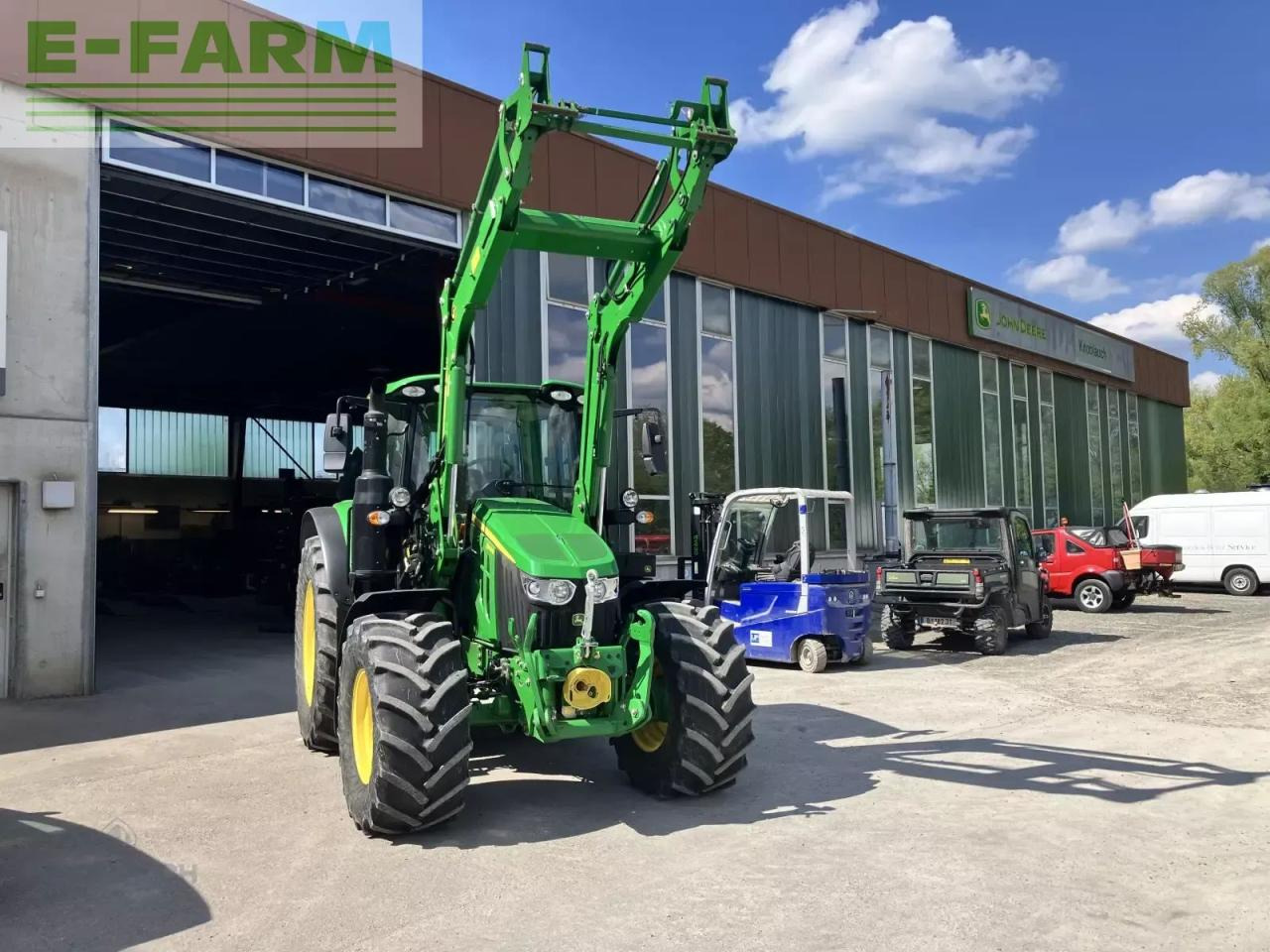 John Deere 6100 m - Tractor: foto 1 John Deere 6100 m - Tractor: foto 1