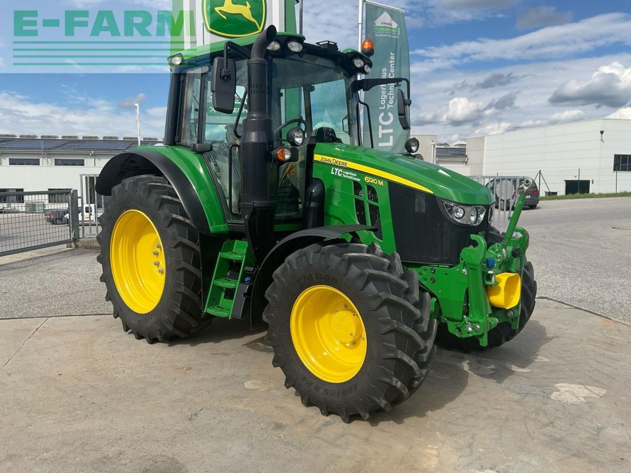 John Deere 6120M - Tractor: foto 4 John Deere 6120M - Tractor: foto 4