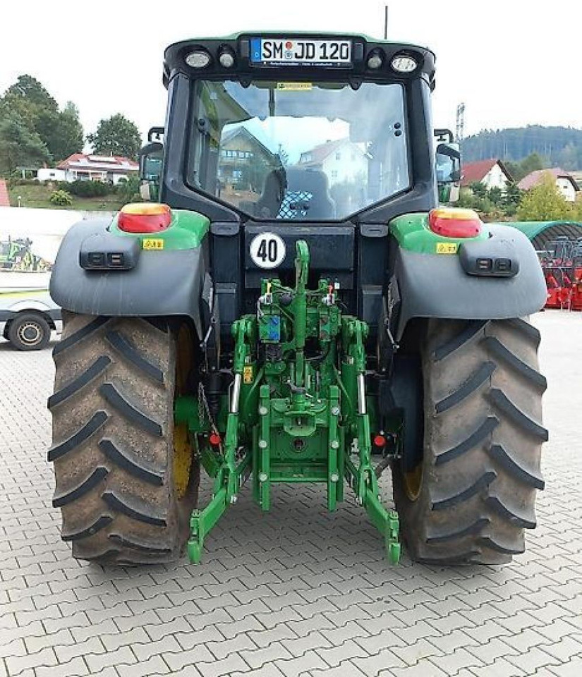 John Deere 6120m - Tractor: foto 3 John Deere 6120m - Tractor: foto 3