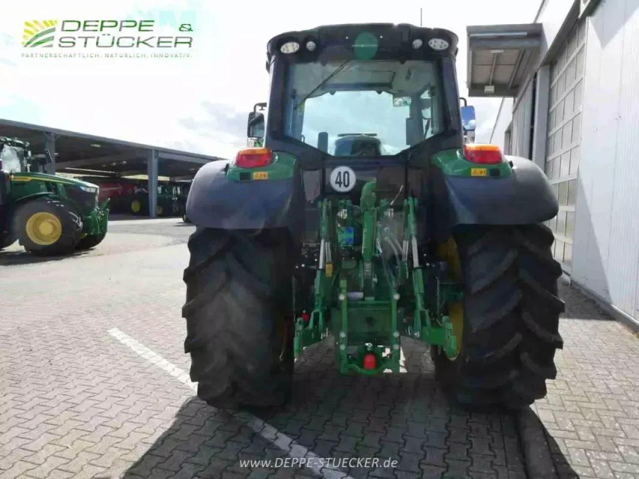 John Deere 6120m - Tractor: foto 4 John Deere 6120m - Tractor: foto 4