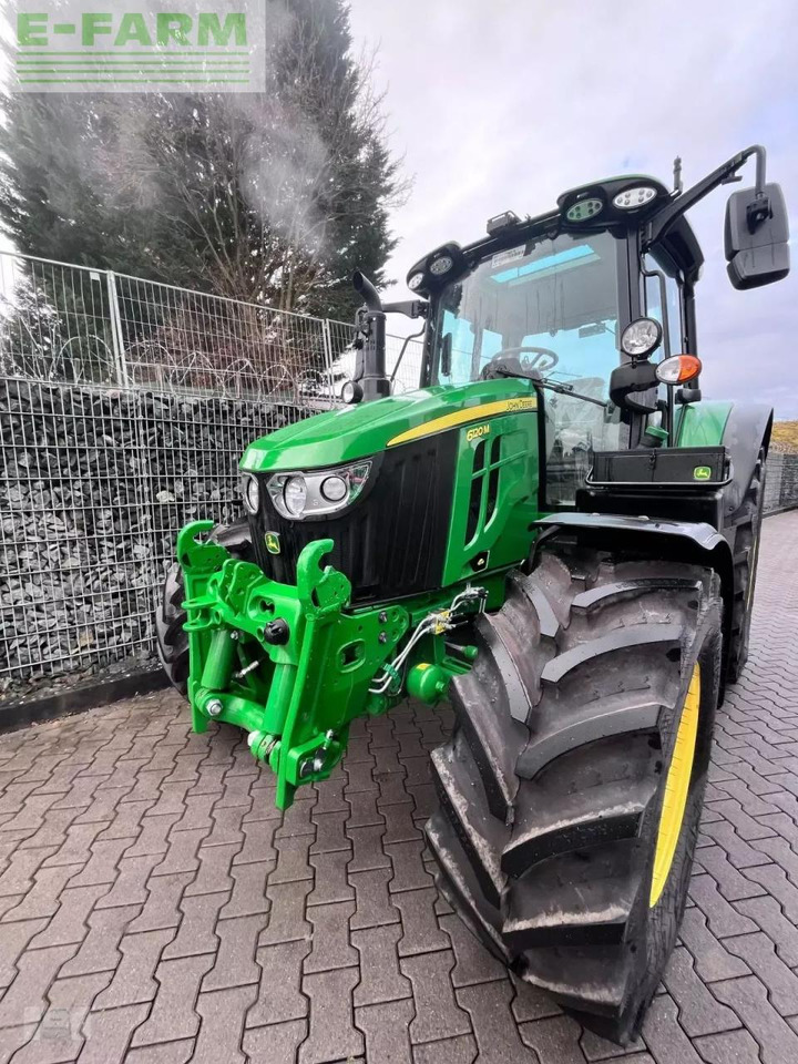 John Deere 6120m - Tractor: foto 2 John Deere 6120m - Tractor: foto 2
