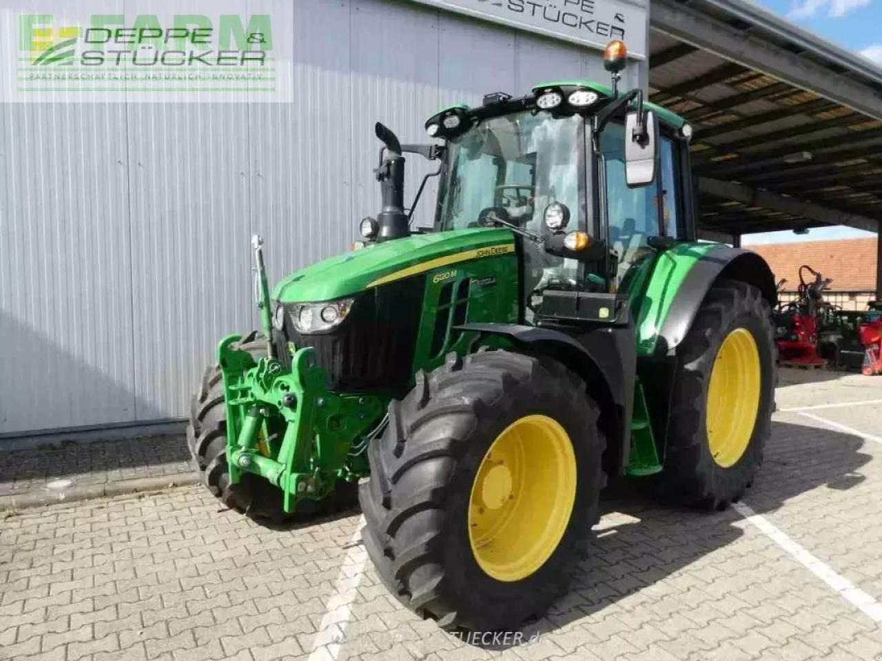 John Deere 6120m - Tractor: foto 1 John Deere 6120m - Tractor: foto 1