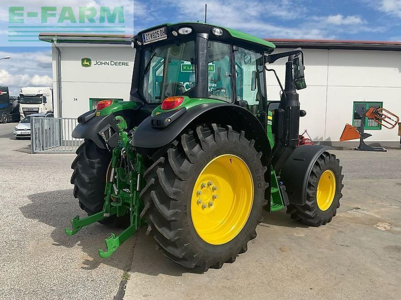 John Deere 6120m - Tractor: foto 3 John Deere 6120m - Tractor: foto 3