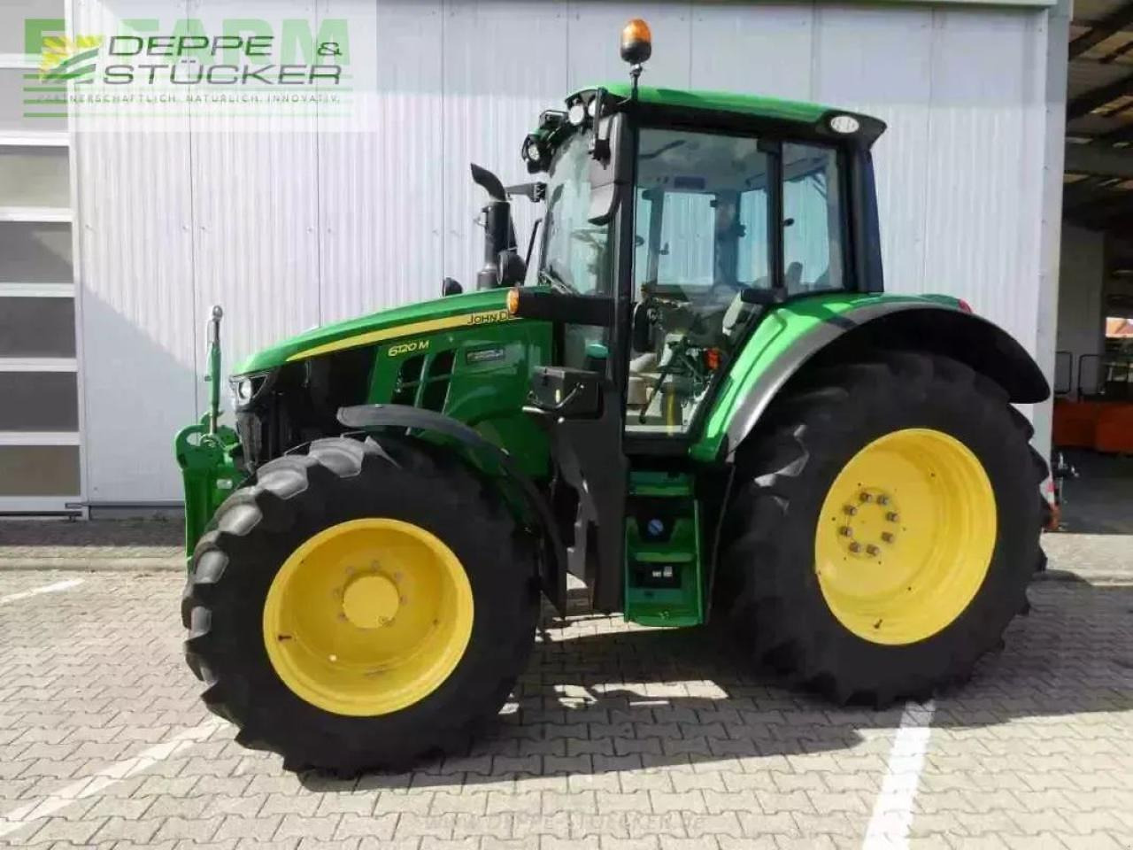 John Deere 6120m - Tractor: foto 2 John Deere 6120m - Tractor: foto 2