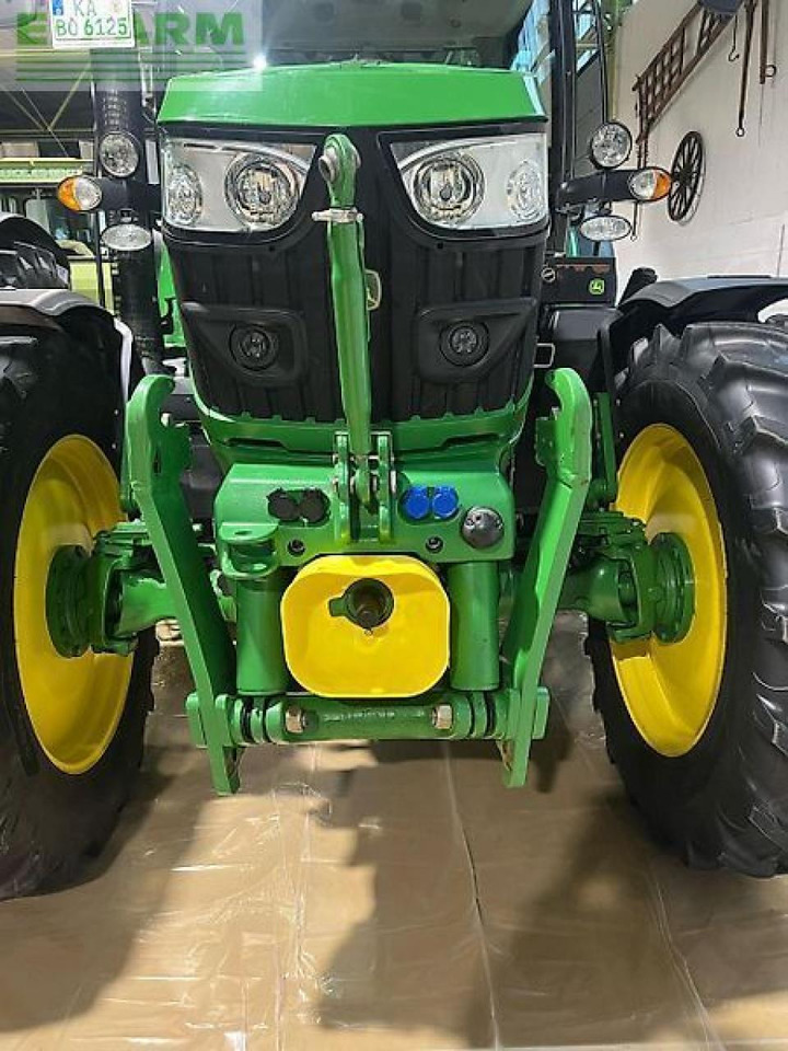 John Deere 6125r ultimate - Tractor: foto 5 John Deere 6125r ultimate - Tractor: foto 5