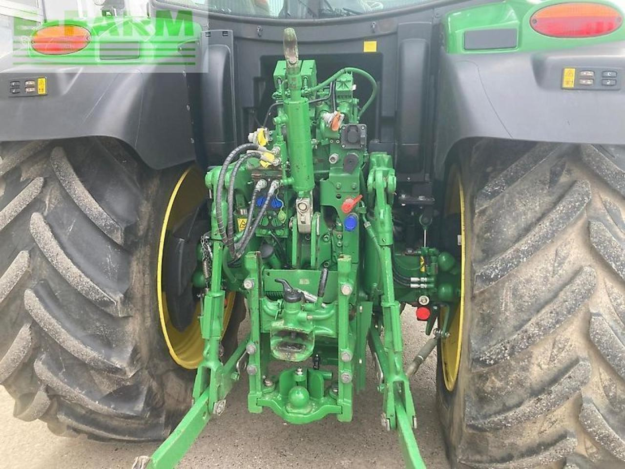 John Deere 6130r - Tractor: foto 5 John Deere 6130r - Tractor: foto 5