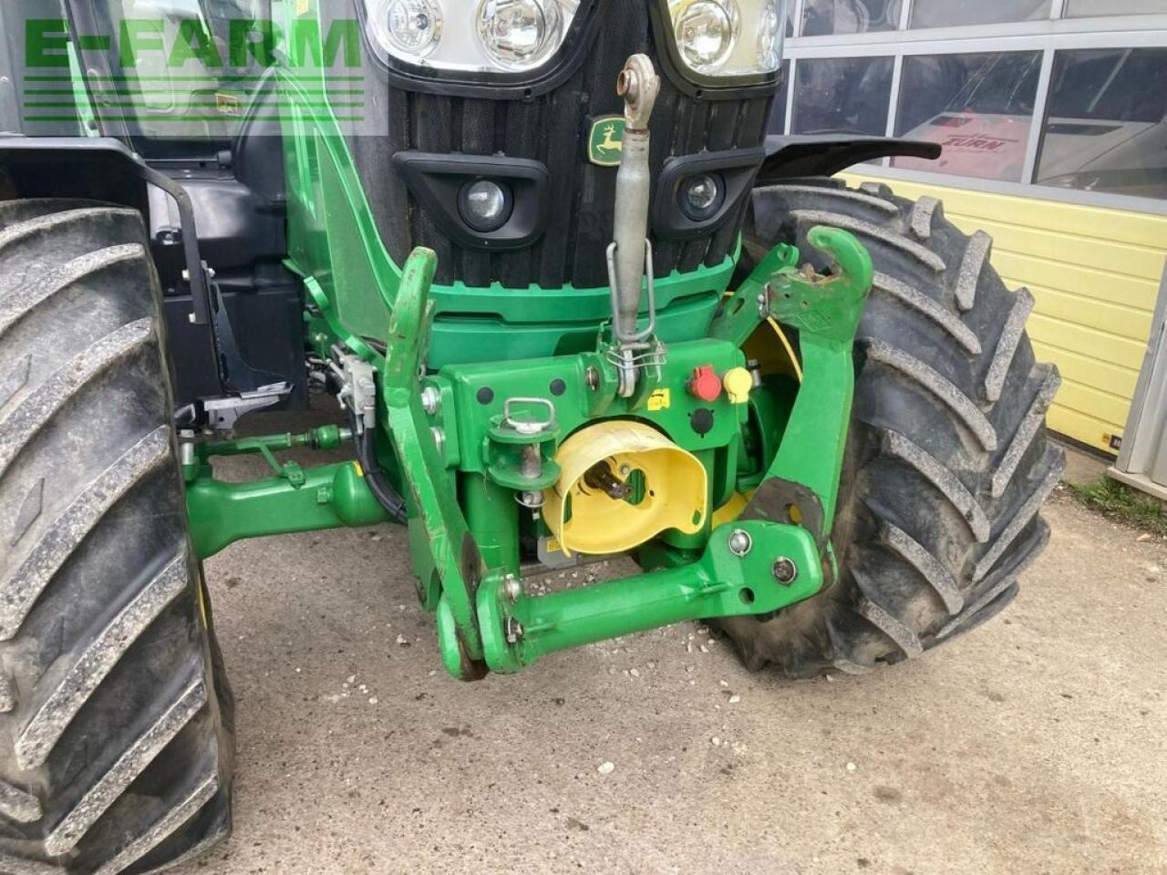 John Deere 6130r - Tractor: foto 4 John Deere 6130r - Tractor: foto 4