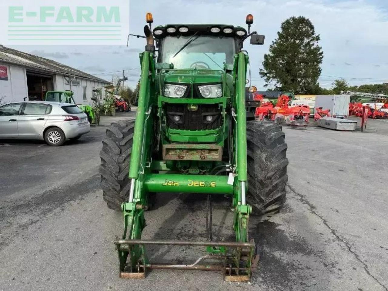 John Deere 6140r - Tractor: foto 2 John Deere 6140r - Tractor: foto 2