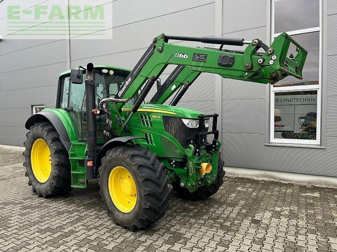 John Deere 6150 m - Tractor: foto 1 John Deere 6150 m - Tractor: foto 1