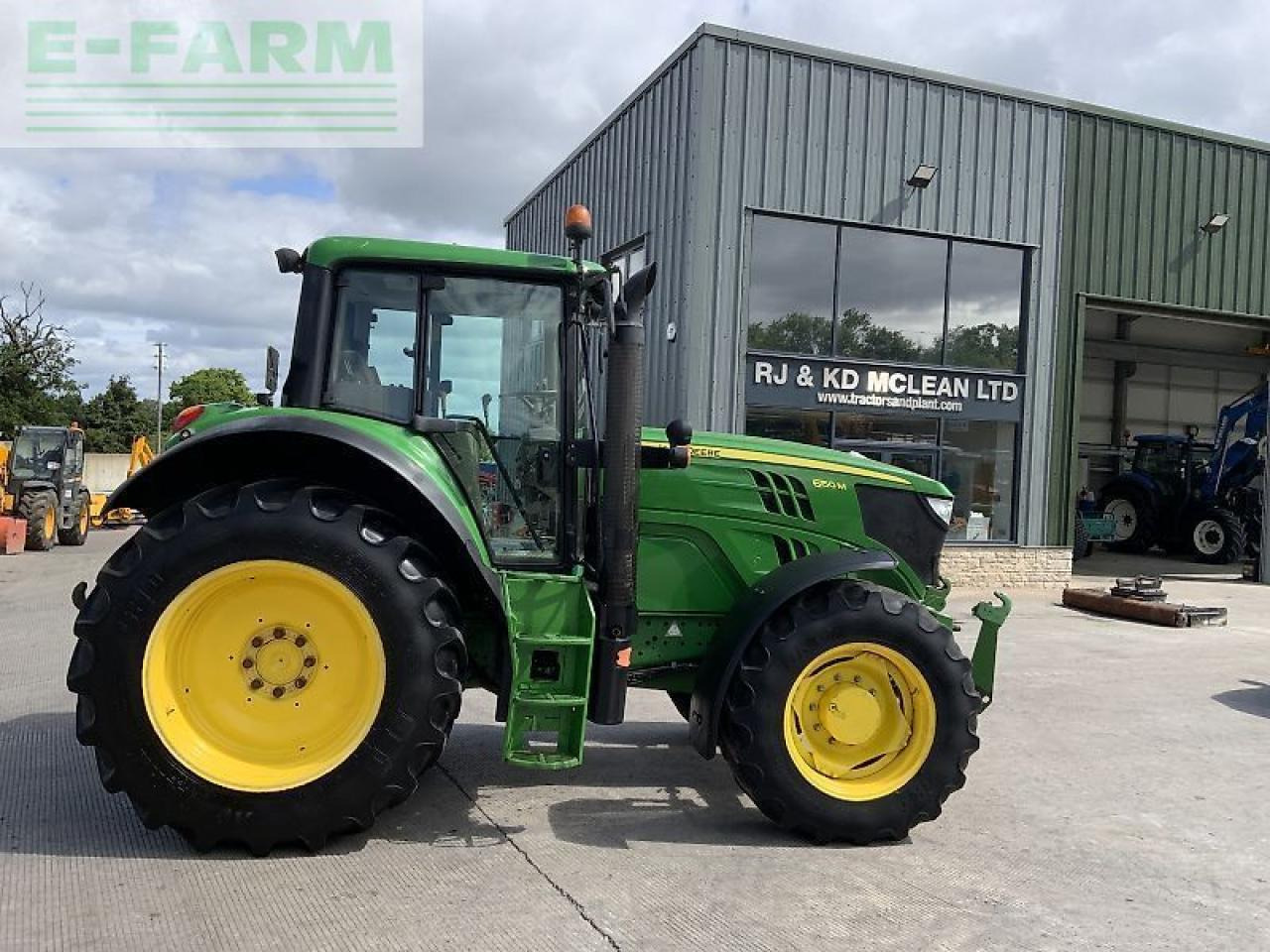 John Deere 6150m tractor (st23422) - Tractor: foto 1 John Deere 6150m tractor (st23422) - Tractor: foto 1