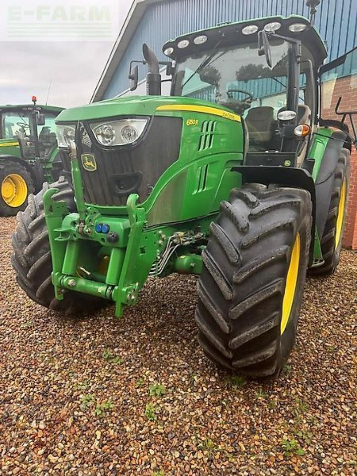 John Deere 6150r - Tractor: foto 1 John Deere 6150r - Tractor: foto 1