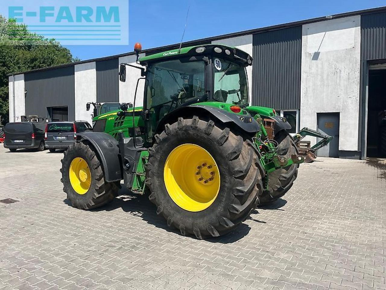 John Deere 6155 r - Tractor: foto 2 John Deere 6155 r - Tractor: foto 2
