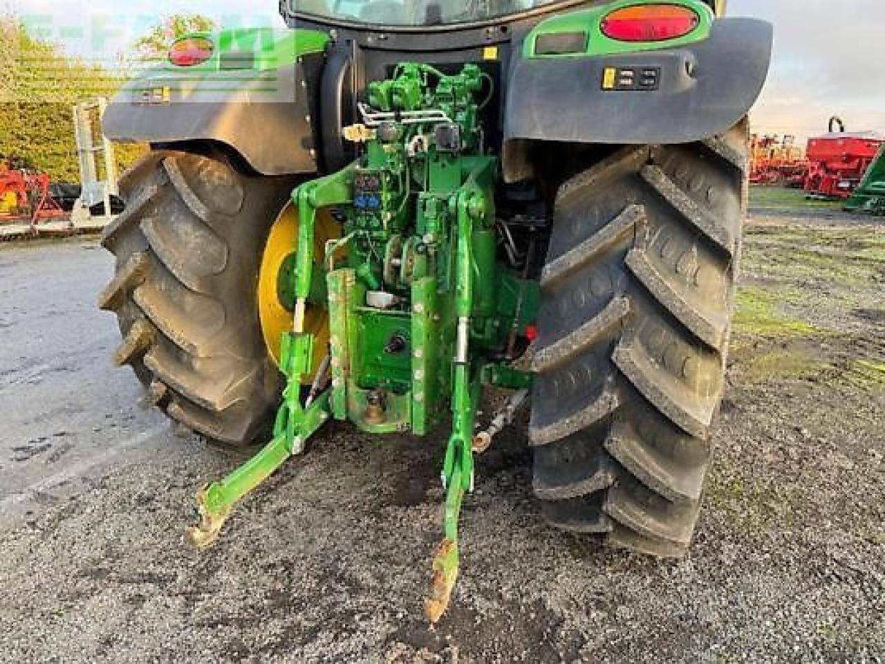 John Deere 6155r - Tractor: foto 5 John Deere 6155r - Tractor: foto 5