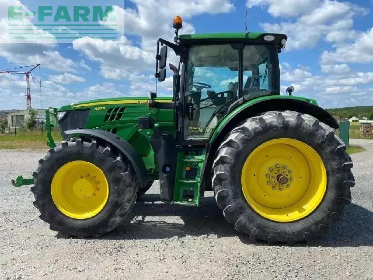 John Deere 6155r - Tractor: foto 4 John Deere 6155r - Tractor: foto 4