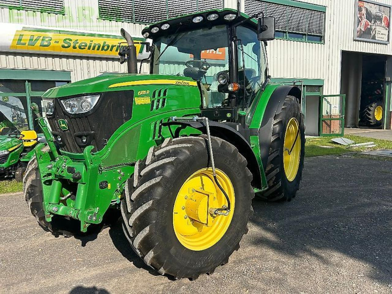 John Deere 6155r - Tractor: foto 1 John Deere 6155r - Tractor: foto 1