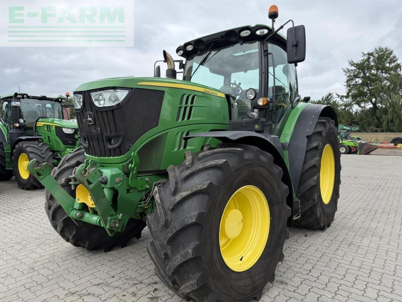 John Deere 6170 r autopowr - Tractor: foto 1 John Deere 6170 r autopowr - Tractor: foto 1