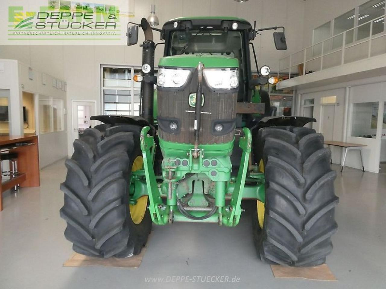 John Deere 6170m - Tractor: foto 2 John Deere 6170m - Tractor: foto 2