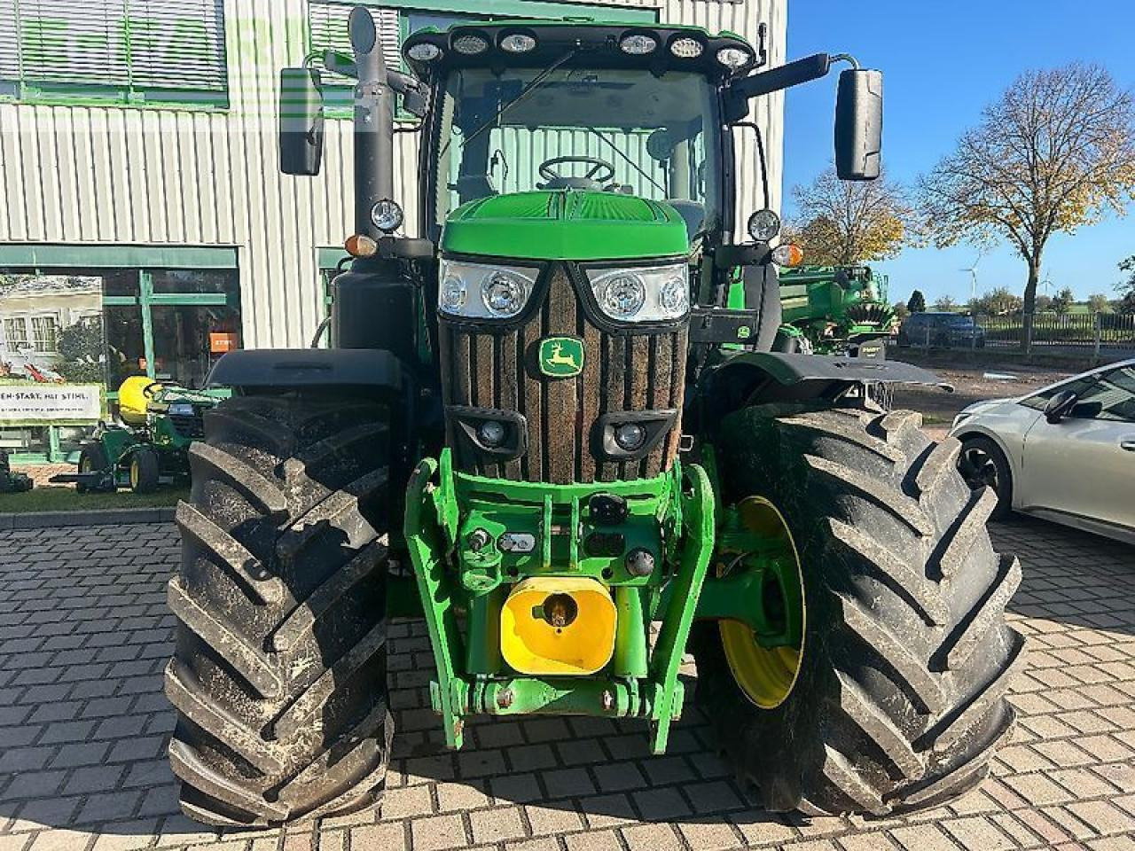 John Deere 6175r - motor neu - Tractor: foto 2 John Deere 6175r - motor neu - Tractor: foto 2