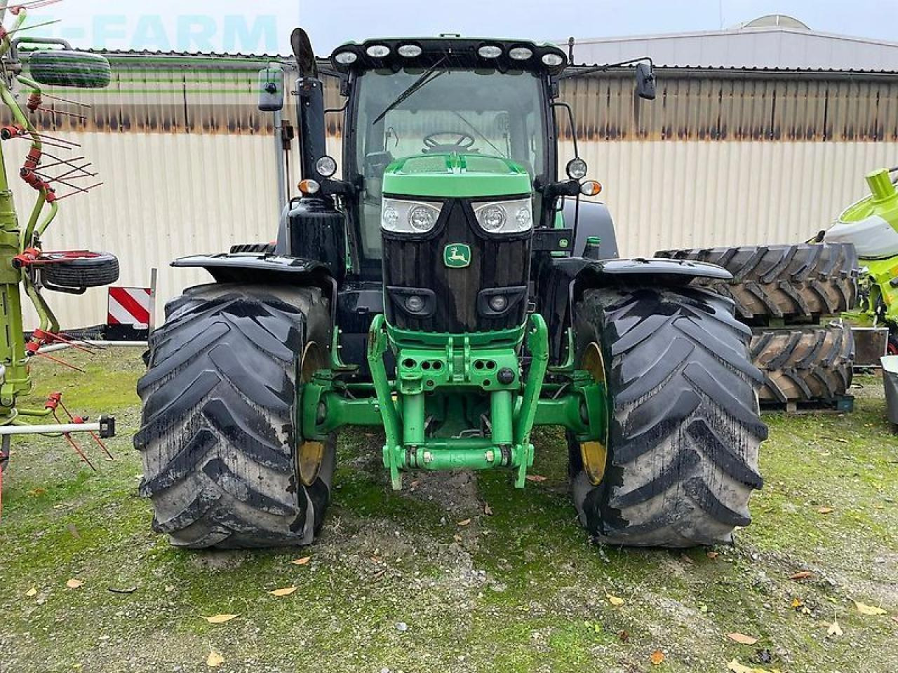 John Deere 6195 r - Tractor: foto 2 John Deere 6195 r - Tractor: foto 2