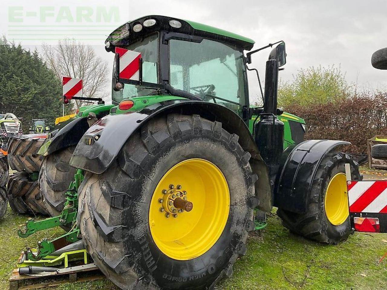 John Deere 6195 r - Tractor: foto 3 John Deere 6195 r - Tractor: foto 3