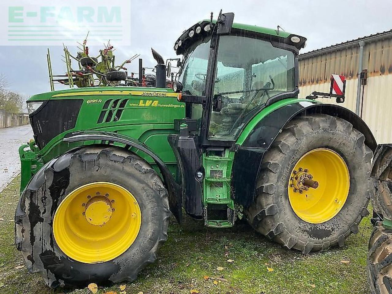 John Deere 6195 r - Tractor: foto 1 John Deere 6195 r - Tractor: foto 1