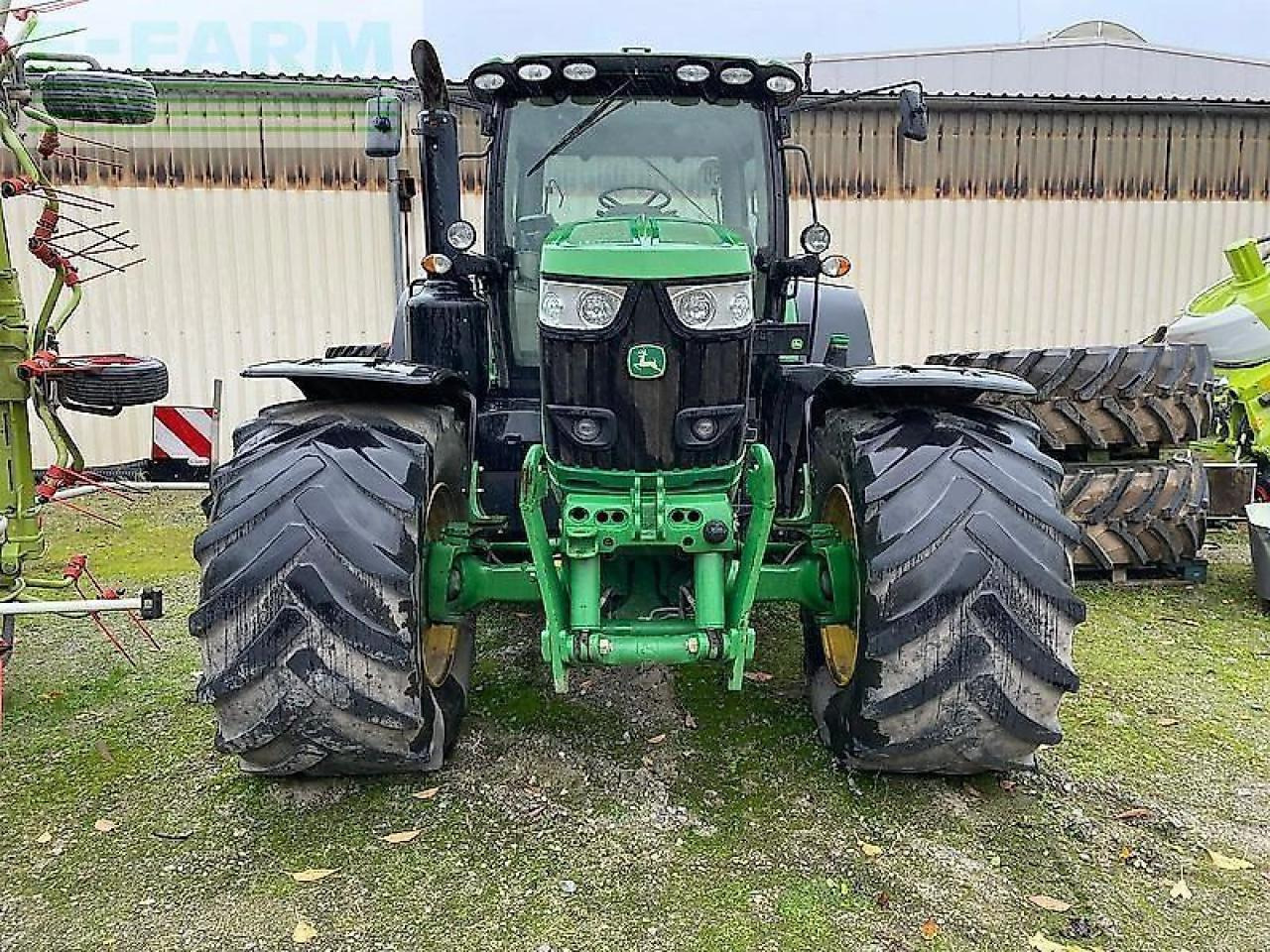 John Deere 6195 r - Tractor: foto 2 John Deere 6195 r - Tractor: foto 2