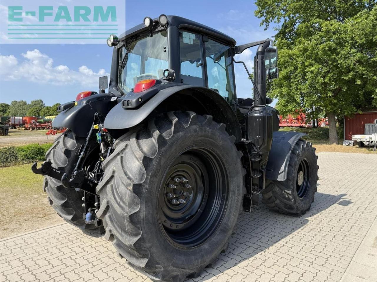 Tractor John Deere 6195m black: foto 7