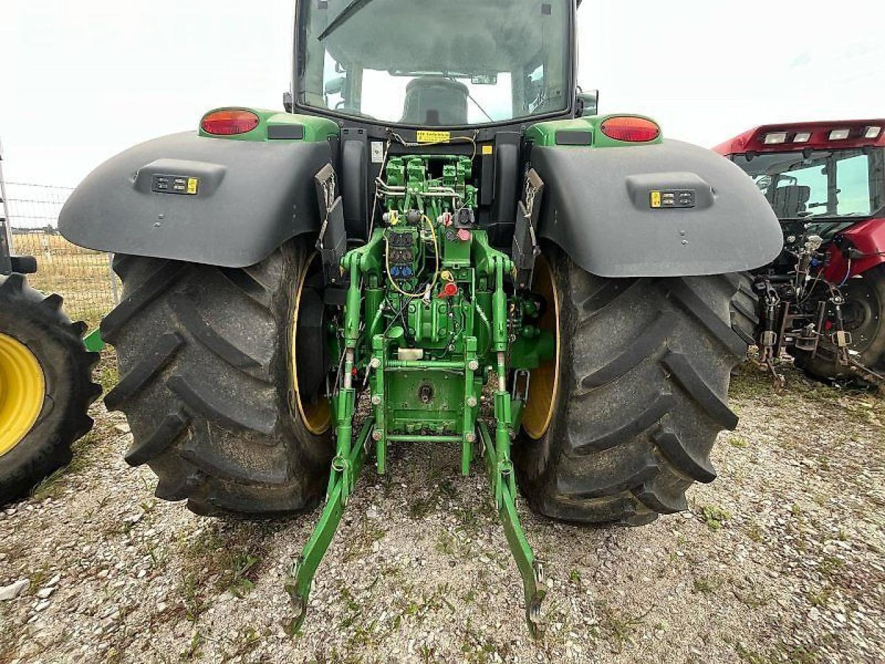 John Deere 6195r - Tractor: foto 4 John Deere 6195r - Tractor: foto 4