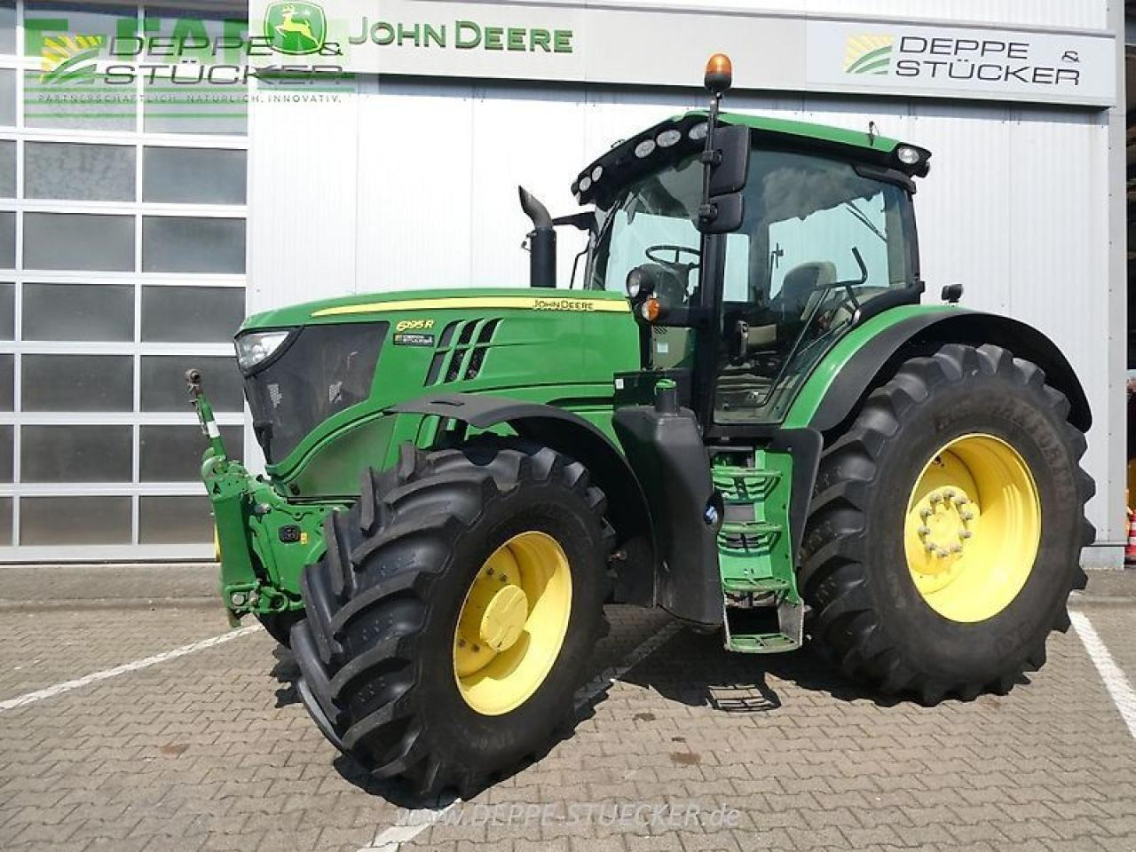 John Deere 6195r - Tractor: foto 1 John Deere 6195r - Tractor: foto 1