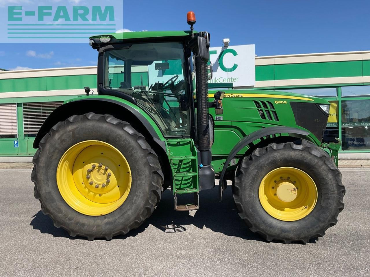John Deere 6210R - Tractor: foto 5 John Deere 6210R - Tractor: foto 5