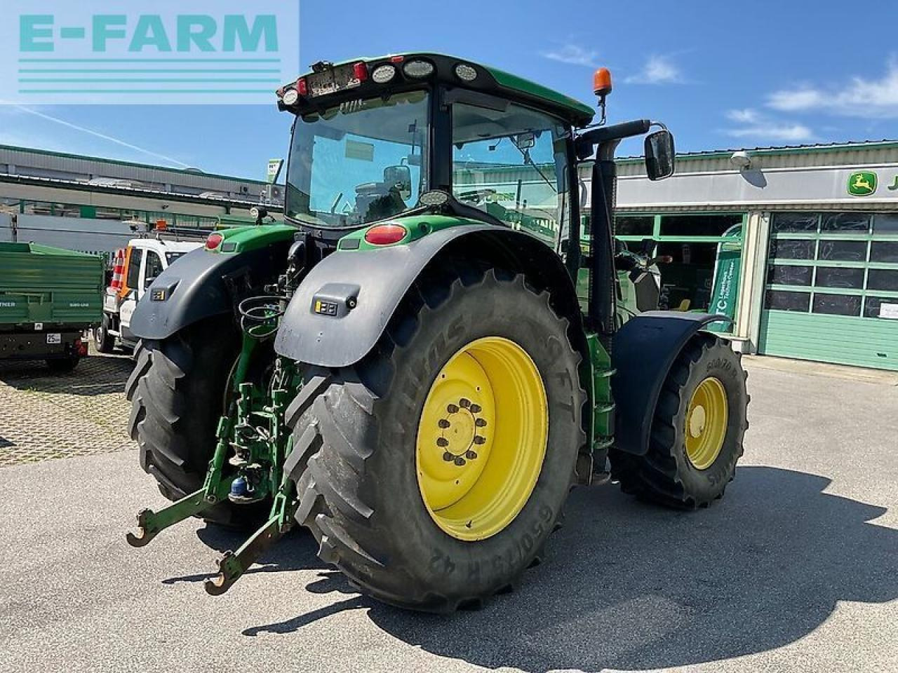 John Deere 6210r - Tractor: foto 3 John Deere 6210r - Tractor: foto 3