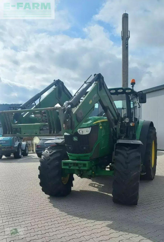 John Deere 6210r - Tractor: foto 3 John Deere 6210r - Tractor: foto 3