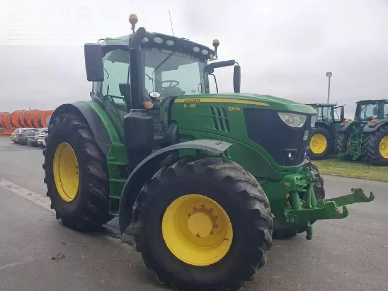 John Deere 6215r - Tractor: foto 2 John Deere 6215r - Tractor: foto 2