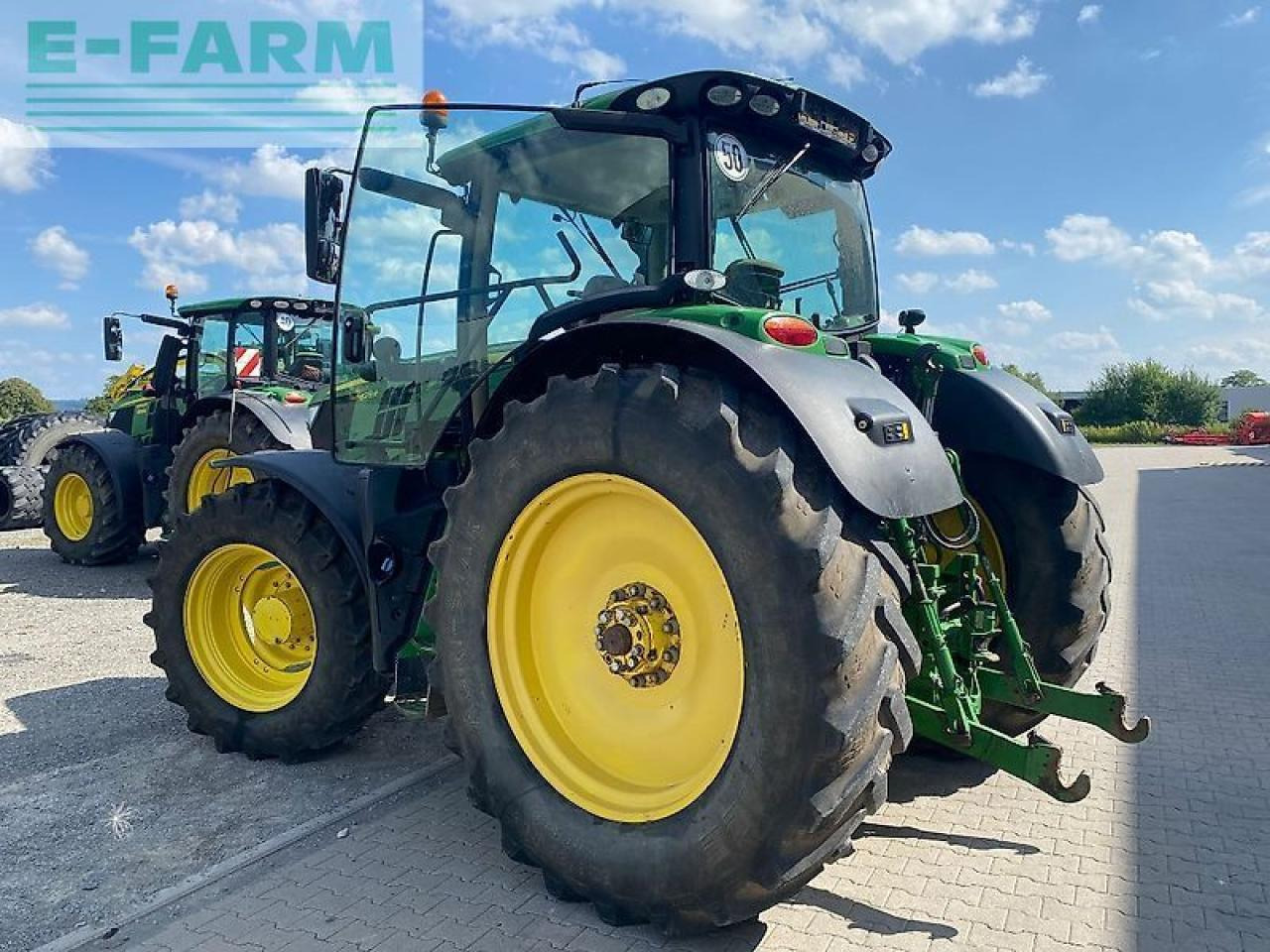 John Deere 6215r - Tractor: foto 5 John Deere 6215r - Tractor: foto 5