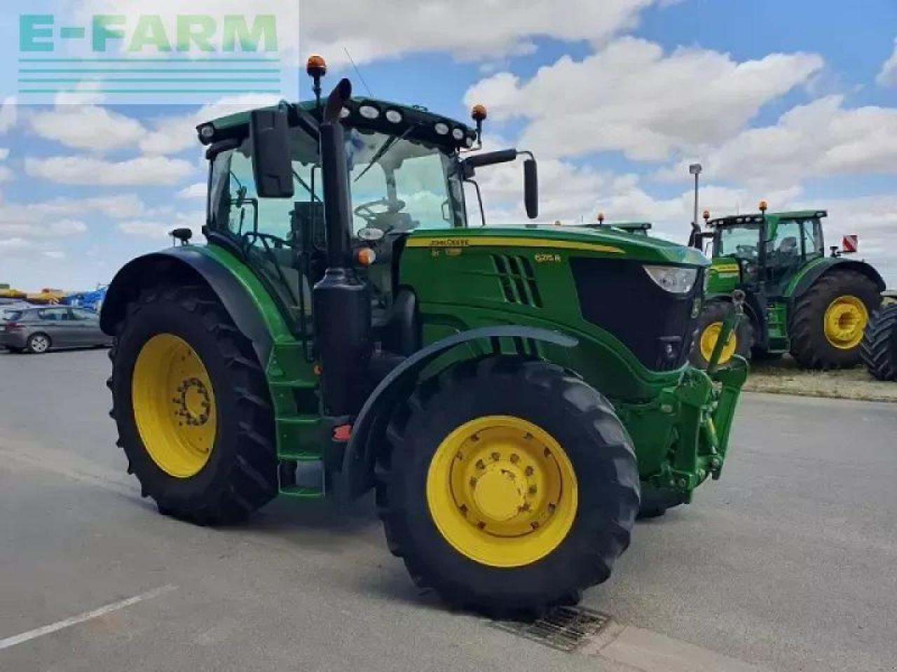 John Deere 6215r - Tractor: foto 2 John Deere 6215r - Tractor: foto 2
