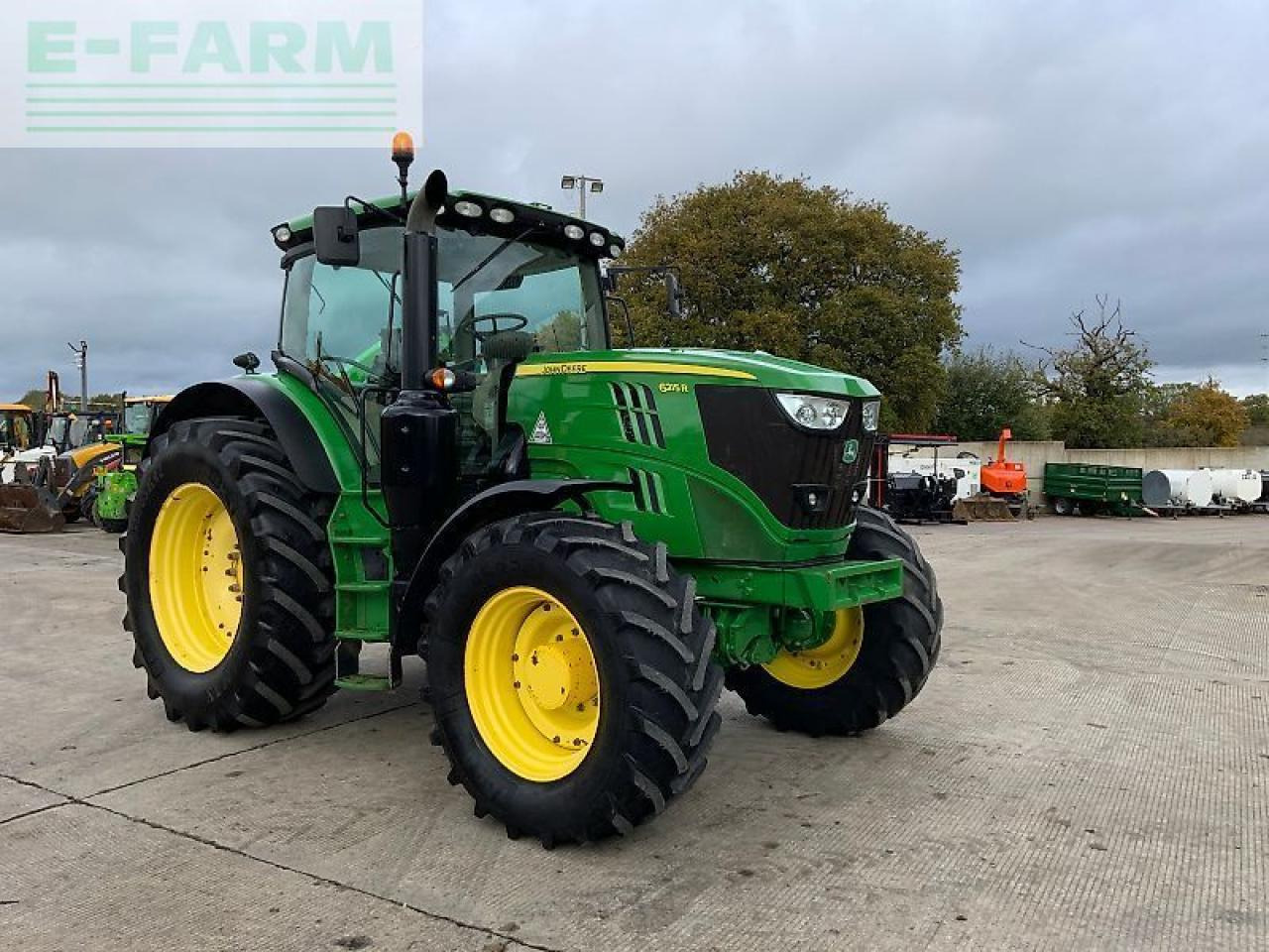 John Deere 6215r tractor (st24594) - Tractor: foto 2 John Deere 6215r tractor (st24594) - Tractor: foto 2