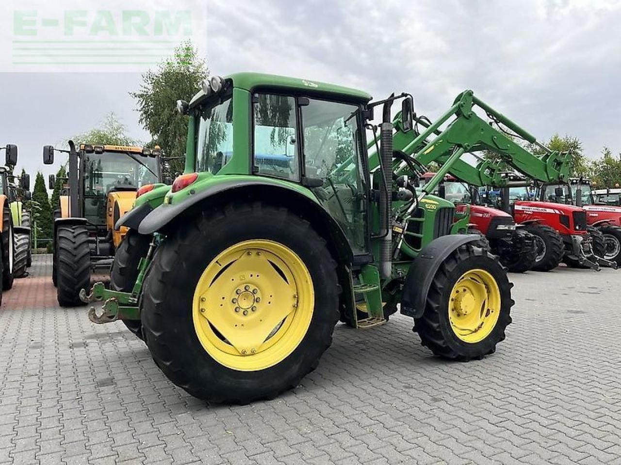 John Deere 6230 premium tls + john deere 653 - Tractor: foto 5 John Deere 6230 premium tls + john deere 653 - Tractor: foto 5
