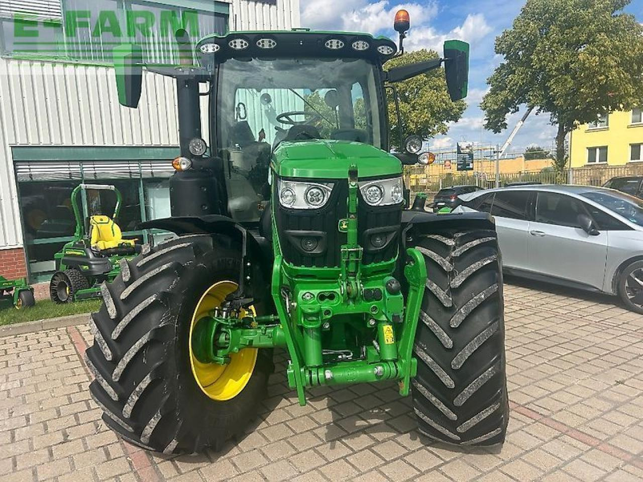 John Deere 6r 150 - Tractor: foto 2 John Deere 6r 150 - Tractor: foto 2