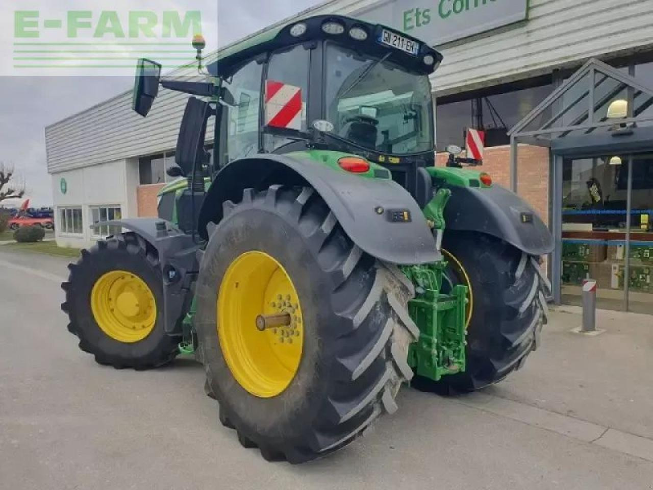 John Deere 6r 250 - Tractor: foto 4 John Deere 6r 250 - Tractor: foto 4