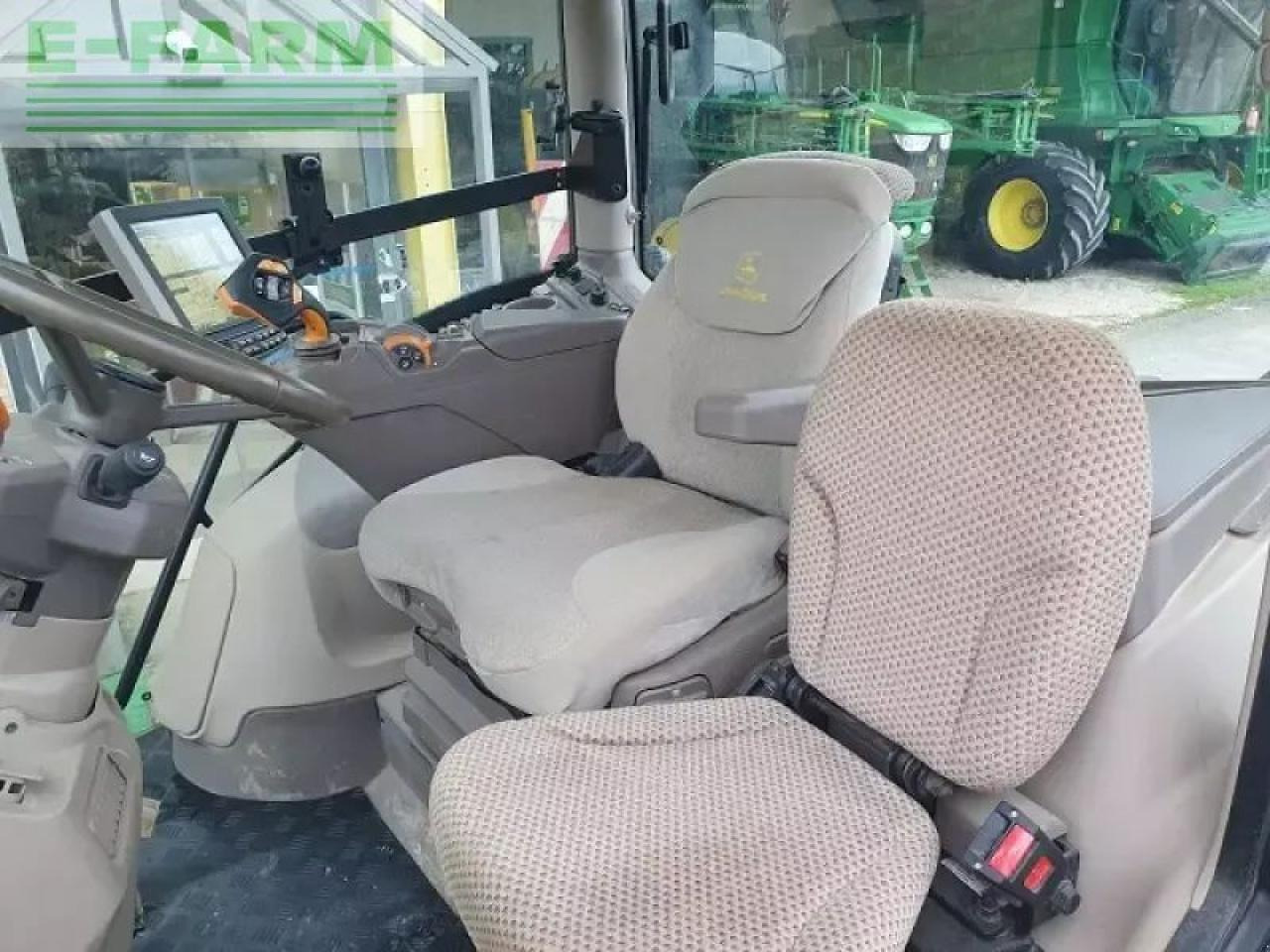 John Deere 6r 250 - Tractor: foto 5 John Deere 6r 250 - Tractor: foto 5