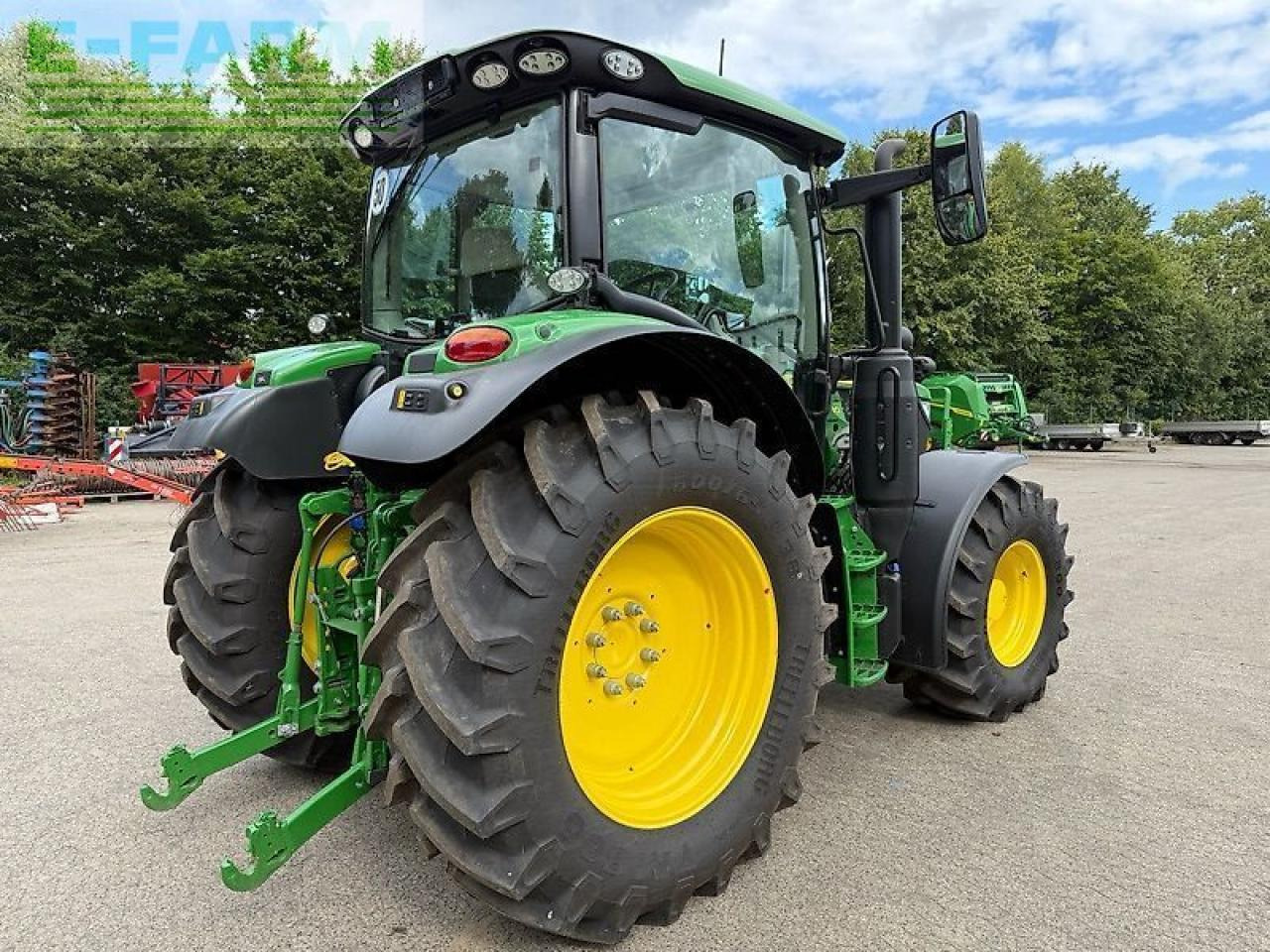 John Deere 6r130 - Tractor: foto 5 John Deere 6r130 - Tractor: foto 5