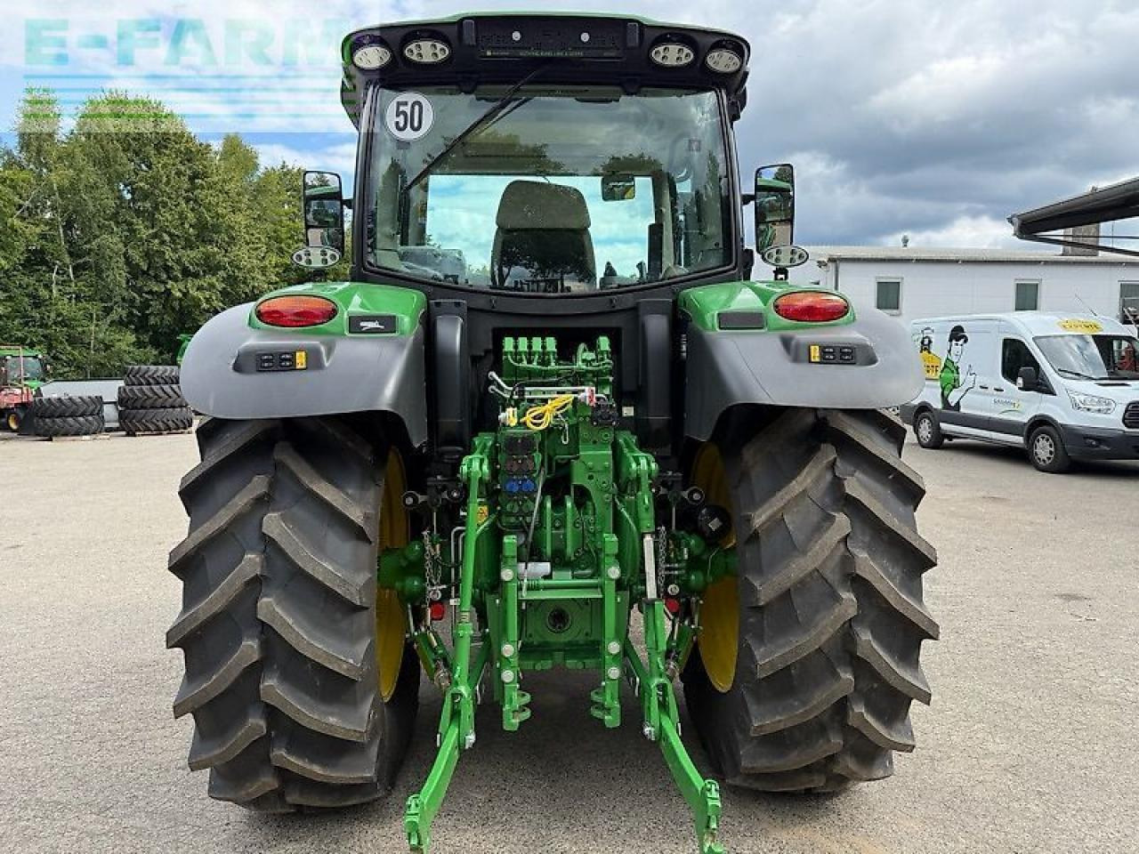 John Deere 6r130 - Tractor: foto 4 John Deere 6r130 - Tractor: foto 4