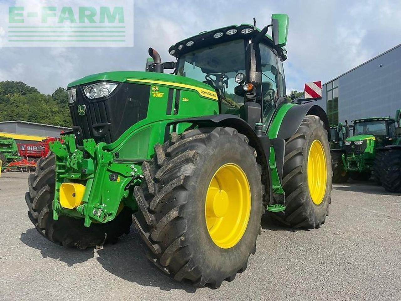 John Deere 6r250 / 6r 250 - Tractor: foto 2 John Deere 6r250 / 6r 250 - Tractor: foto 2