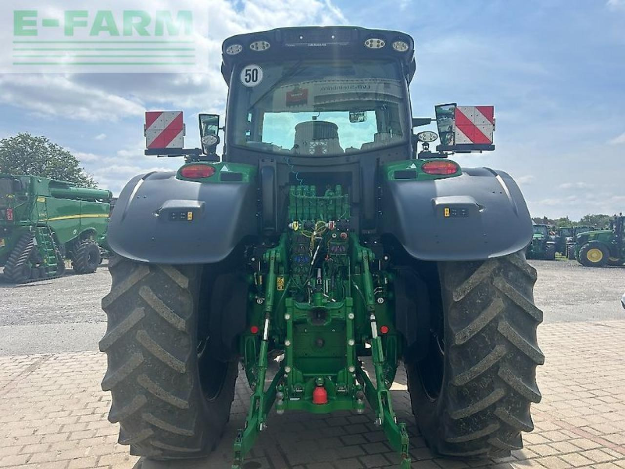 John Deere 6r250 - Tractor: foto 5 John Deere 6r250 - Tractor: foto 5