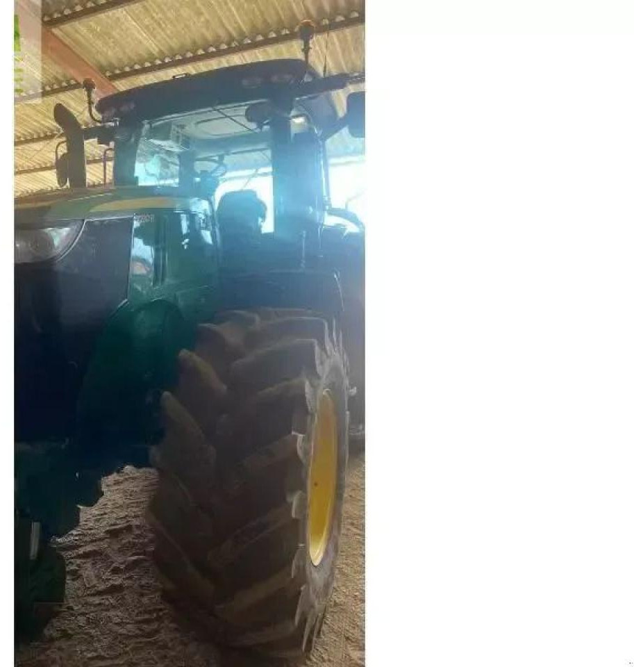 John Deere 7230r - Tractor: foto 2 John Deere 7230r - Tractor: foto 2