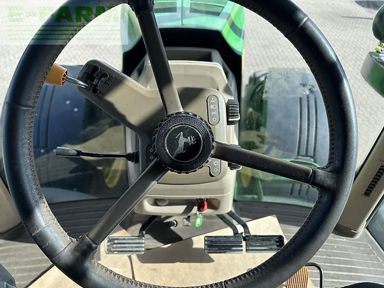 John Deere 7230r - Tractor: foto 5 John Deere 7230r - Tractor: foto 5