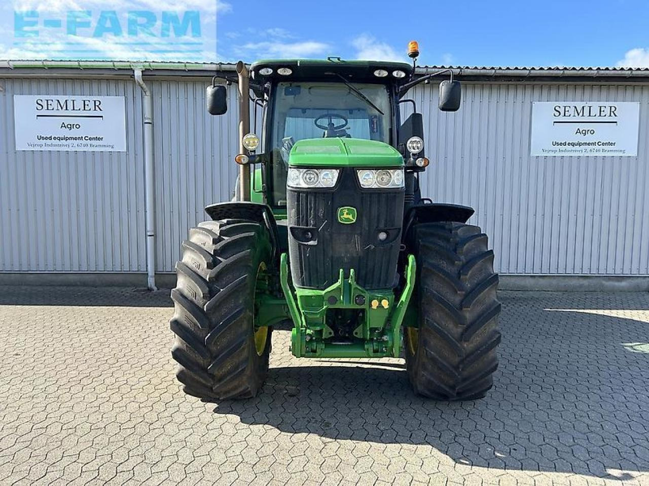 John Deere 7230r - Tractor: foto 2 John Deere 7230r - Tractor: foto 2
