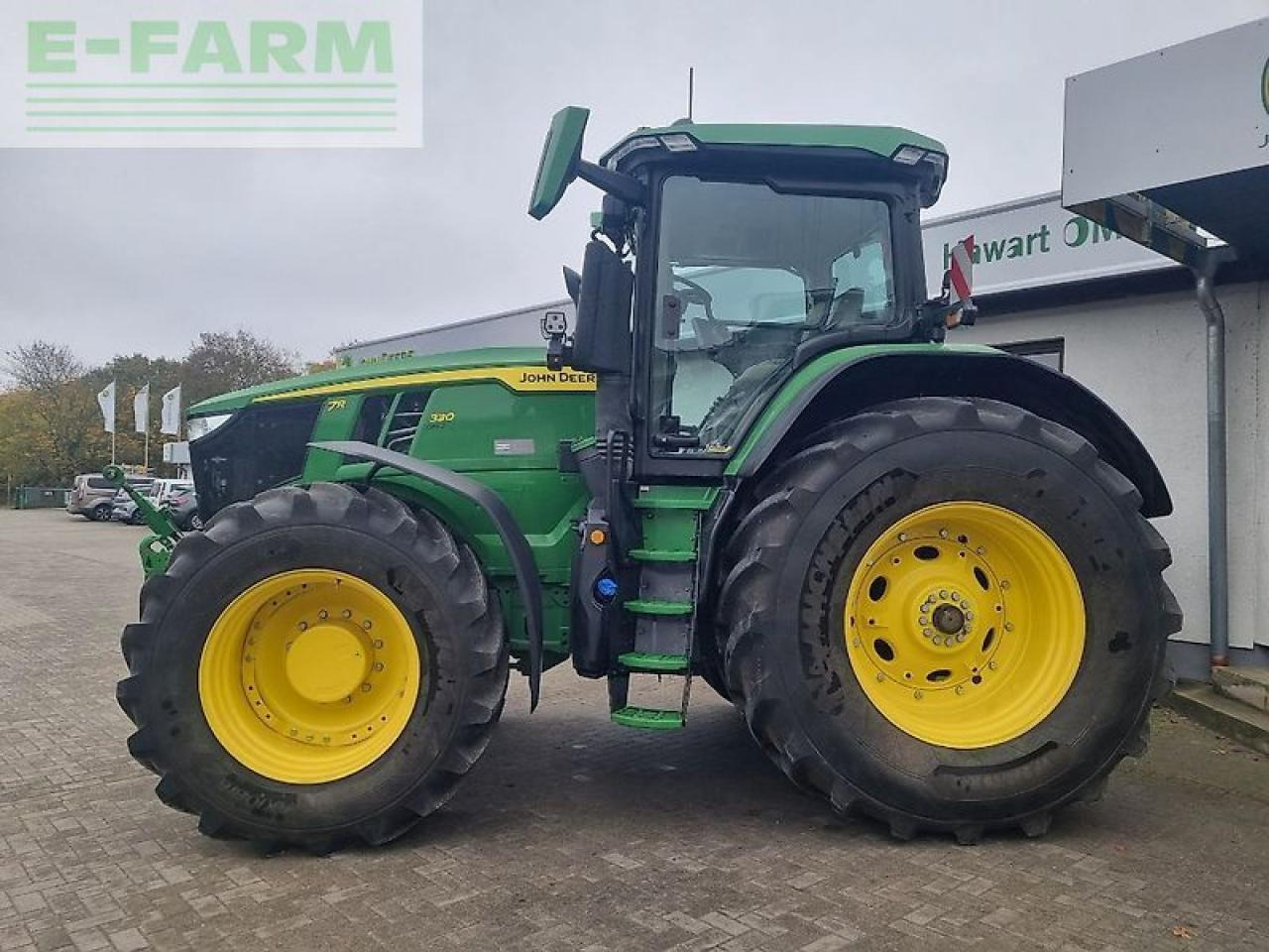 John Deere 7r 330 my23 ap 50 - Tractor: foto 2 John Deere 7r 330 my23 ap 50 - Tractor: foto 2